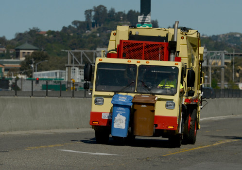 Marin Sanitary Truck: Marin waste hauler truck